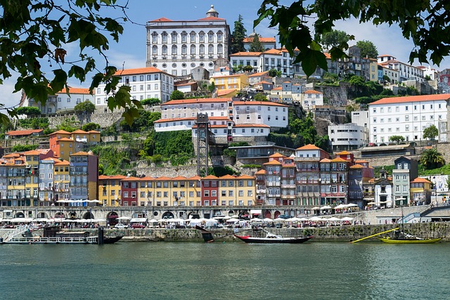 guide real estate buy portugal