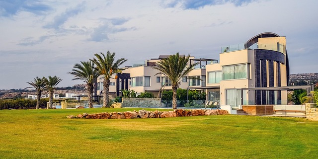 invest luxury real estate portugal